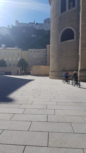 Salzburg - Residenzplatz11